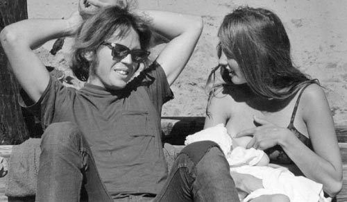 Tom, Angelica and Juliet Clark on Bolinas Beach, CA, 1969. Photo by Bill Beckman, (c) Tom Clark 2001. Courtesy of Tom Clark