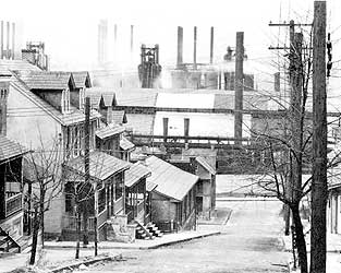 Walker Evans - Bethlehem PA street scene