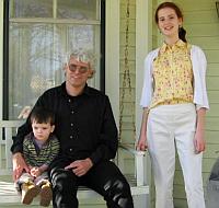 John Kinsella and two of his children, April 2005. Photo by Tracy Ryan