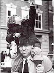 David Shapiro with child